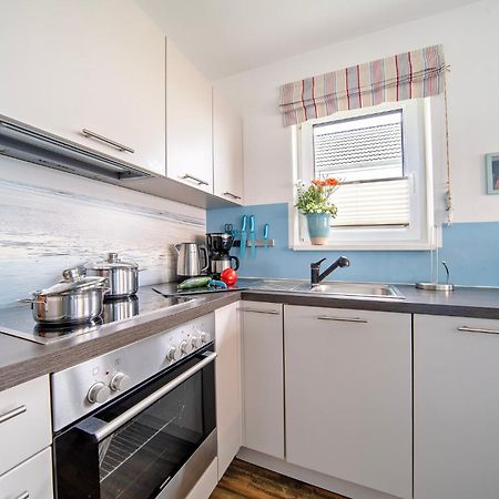 Ferienhaus Lieblingsplatz By Seeblick Ferien Oro, Direkte Wasserlage,Sauna,Kamin Olpenitz Bagian luar foto