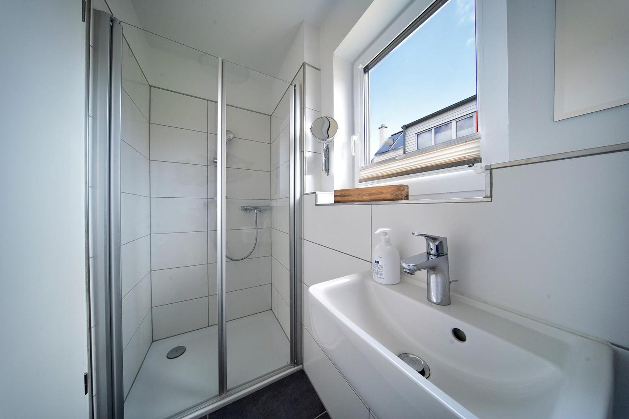 Ferienhaus Lieblingsplatz By Seeblick Ferien Oro, Direkte Wasserlage,Sauna,Kamin Olpenitz Bagian luar foto