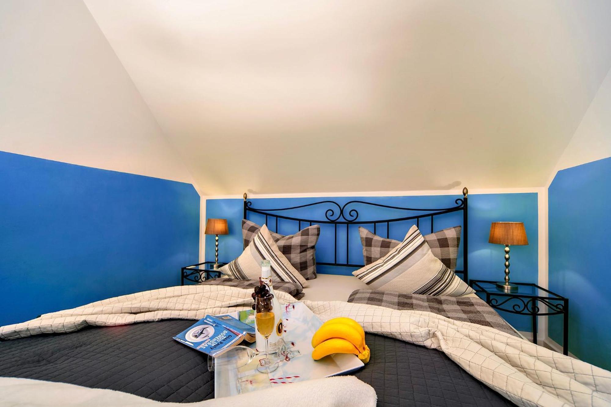 Ferienhaus Lieblingsplatz By Seeblick Ferien Oro, Direkte Wasserlage,Sauna,Kamin Olpenitz Bagian luar foto